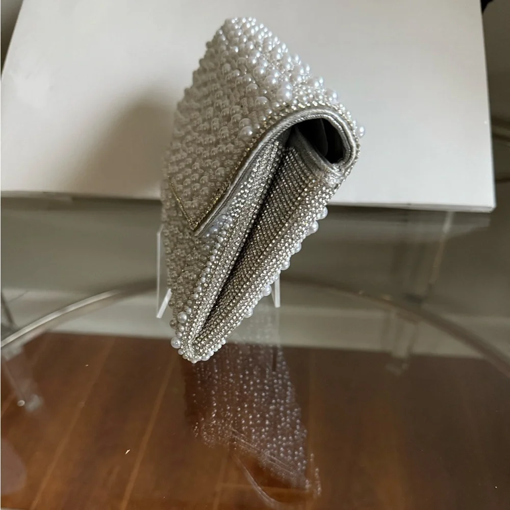 Silver Shimmer & Pearl Envelope Clutch | Convertible Shoulder or Clutch